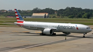 Photo of N720AN - Boeing 777-323(ER) operated by American Airlines
