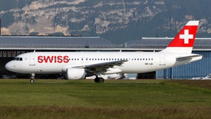 Photo of HB-IJD - Airbus A320-214 operated by Swiss International Air Lines