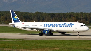 Photo of TS-IQB - Airbus A321-211 operated by Nouvelair