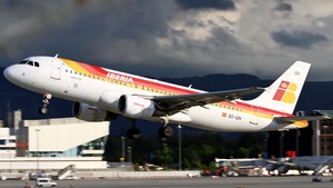 Photo of EC-IZH - Airbus A320-214 operated by Iberia