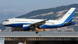 Photo of G-NMAK - Airbus A319-115(CJ) operated by Twinjet Aircraft Sales