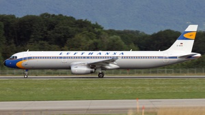 Photo of D-AIDV - Airbus A321-231 operated by Lufthansa