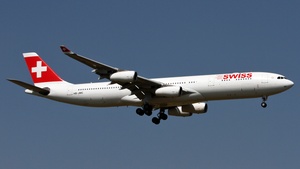 Photo of HB-JMC - Airbus A340-313 operated by Swiss International Air Lines