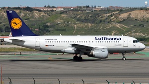 Photo of D-AILW - Airbus A319-114 operated by Lufthansa