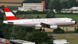 Photo of OE-LBP - Airbus A320-214 operated by Austrian Airlines