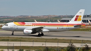Photo of EC-LKG - Airbus A320-214 operated by Iberia