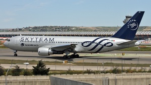 Photo of XA-JBC - Boeing 767-284(ER) operated by Aeroméxico