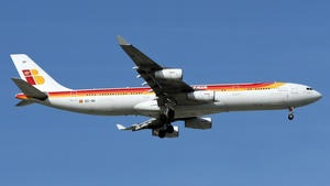 Photo of EC-IIH - Airbus A340-313 operated by Iberia