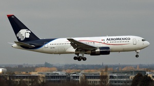 Photo of XA-FRJ - Boeing 767-283(ER) operated by Aeroméxico