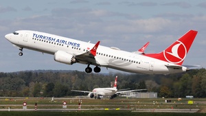 Photo of TC-LCR - Boeing 737 MAX 8 operated by Turkish Airlines