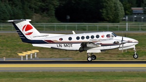Photo of LN-MOT - Beechcraft B200 Super King Air operated by Lufttransport