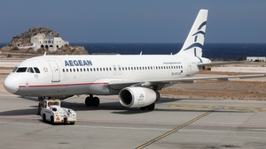 Photo of SX-DVY - Airbus A320-232 operated by Aegean Airlines