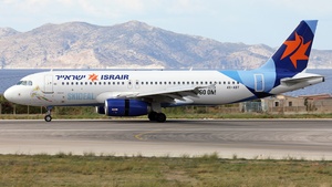 Photo of 4X-ABT - Airbus A320-232 operated by Israir