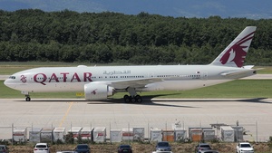 Photo of A7-BBD - Boeing 777-2DZ(LR) operated by Qatar Airways
