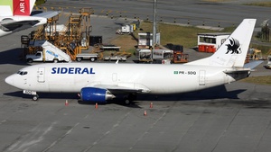 Photo of PR-SDQ - Boeing 737-3M8(BDSF) operated by Sideral Linhas Aéreas