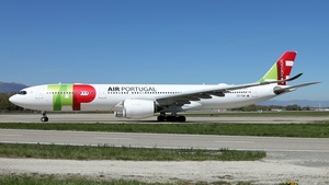Photo of CS-TUM - Airbus A330-941 operated by TAP Air Portugal