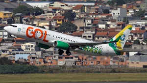 Photo of PR-GXB - Boeing 737-8EH operated by GOL Linhas Aéreas