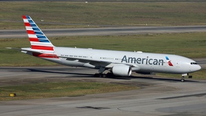 Photo of N778AN - Boeing 777-223(ER) operated by American Airlines