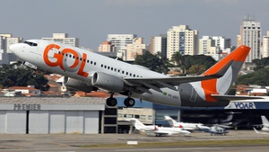 Photo of PR-GEK - Boeing 737-76N operated by GOL Linhas Aéreas