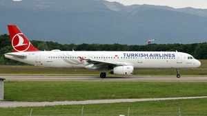 Photo of TC-JSC - Airbus A321-231 operated by Turkish Airlines