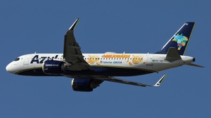 Photo of PR-YRC - Airbus A320-251N operated by Azul
