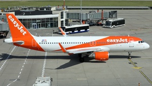 Photo of OE-IJY - Airbus A320-214 operated by easyJet Europe