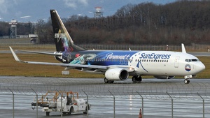 Photo of TC-SPO - Boeing 737-8MA operated by SunExpress