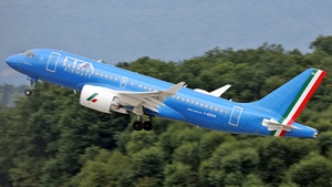 Photo of I-ADVH - Airbus A220-100 operated by ITA Airways