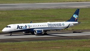 Photo of PR-AXP - Embraer ERJ-195LR operated by Azul