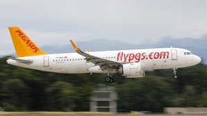 Photo of TC-NCA - Airbus A320-251N operated by Pegasus Airlines