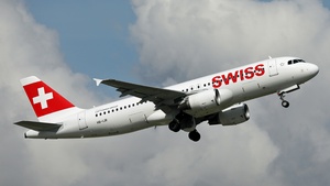 Photo of HB-IJR - Airbus A320-214 operated by Swiss International Air Lines