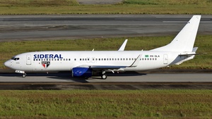 Photo of PR-SLA - Boeing 737-86N operated by Sideral Linhas Aéreas