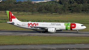 Photo of CS-TUI - Airbus A330-941 operated by TAP Air Portugal