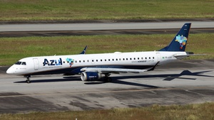 Photo of PR-AYW - Embraer ERJ-195LR operated by Azul