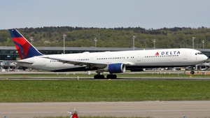 Photo of N835MH - Boeing 767-432(ER) operated by Delta Air Lines
