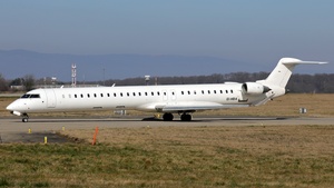 Photo of EI-HBA - Bombardier CRJ-1000 operated by CityJet
