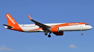 Photo of OE-IUB - Airbus A321-251NX operated by easyJet Europe