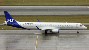 Photo of SE-RSK - Embraer ERJ-195LR operated by SAS Link