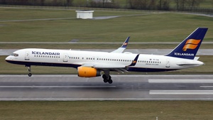 Photo of TF-FIK - Boeing 757-256 operated by Icelandair