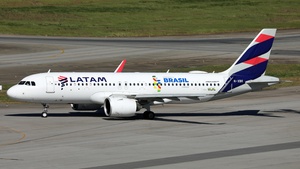 Photo of PR-XBK - Airbus A320-271N operated by LATAM Airlines Brasil