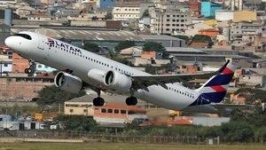 Photo of PS-LBB - Airbus A321-271NX operated by LATAM Airlines Brasil