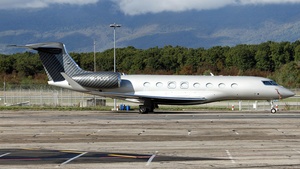 Photo of M-PLUS - Gulfstream G650ER operated by Jet Story