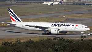 Photo of F-GSPE - Boeing 777-228(ER) operated by Air France