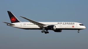 Photo of C-GWUU - Boeing 787-9 Dreamliner operated by Air Canada
