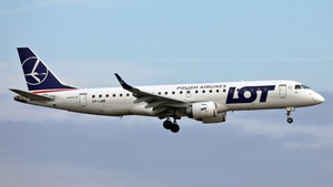 Photo of SP-LMB - Embraer ERJ-190STD operated by LOT Polish Airlines