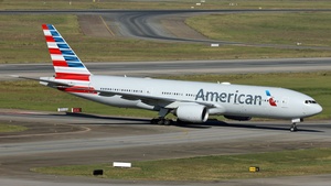 Photo of N798AN - Boeing 777-223(ER) operated by American Airlines