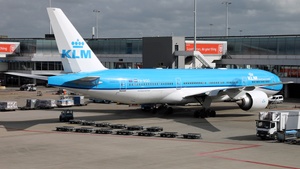 Photo of PH-BQO - Boeing 777-206(ER) operated by KLM Royal Dutch Airlines