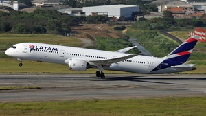 Photo of CC-BGN - Boeing 787-9 Dreamliner operated by LATAM Airlines