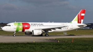 Photo of CS-TNY - Airbus A320-214 operated by TAP Air Portugal