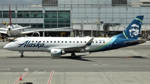 Photo of N191SY - Embraer ERJ-175LR operated by Alaska Airlines (opb Skywest Airlines)